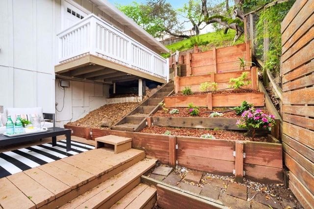 3224 E Laurel Creek Road, Belmont, CA 94002