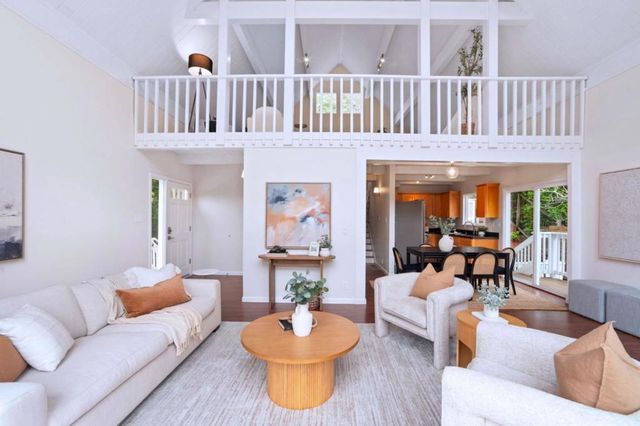 3224 E Laurel Creek Road, Belmont, CA 94002