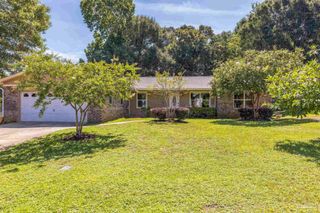 4680 Evelyn St, Pace, FL 32571