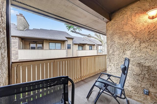 1200 Harwell Drive 1924, Arlington, TX 76011