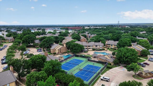 1200 Harwell Drive 1924, Arlington, TX 76011