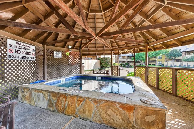 1200 Harwell Drive 1924, Arlington, TX 76011