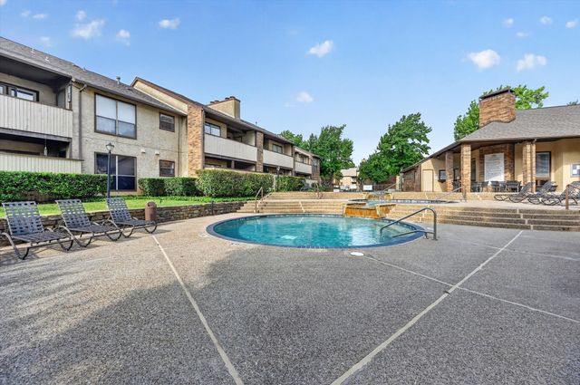 1200 Harwell Drive 1924, Arlington, TX 76011
