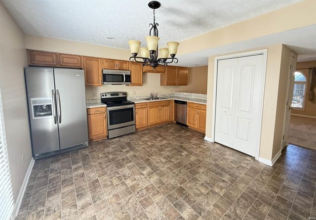 770 E Sherwood Hills Drive, Bloomington, IN 47401