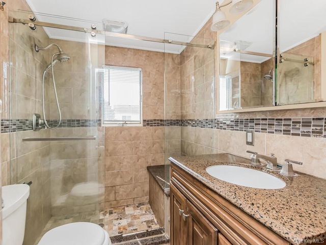 159 Montgomery Avenue, Oceanside, NY 11572