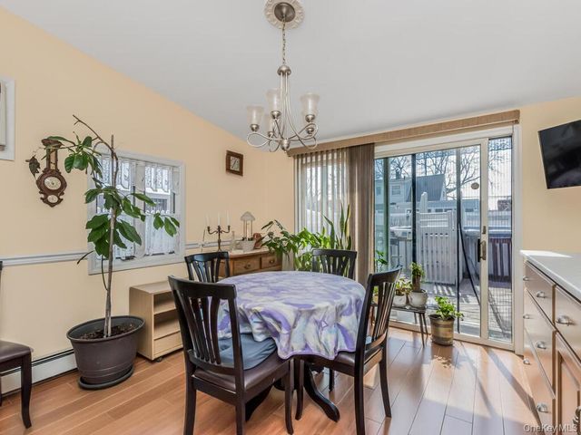 159 Montgomery Avenue, Oceanside, NY 11572