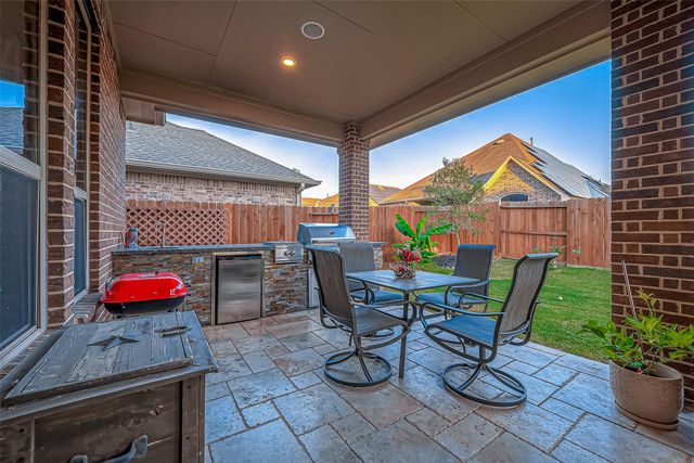 11218 Spoke Hollow Creek Lane, Cypress, TX 77433