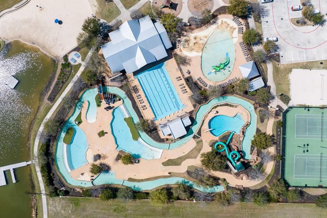 11218 Spoke Hollow Creek Lane, Cypress, TX 77433