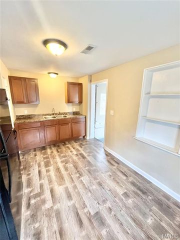 6 Head Drive, Fredericktown, MO 63645