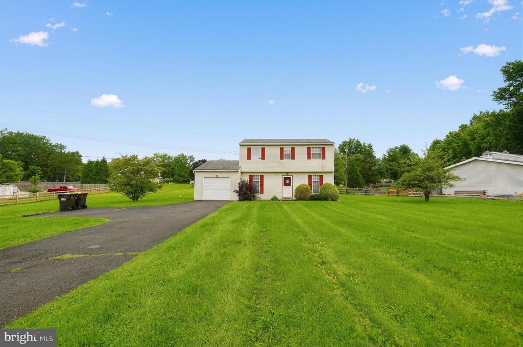 2037 STORE RD, SKIPPACK, PA 19474 — exterior