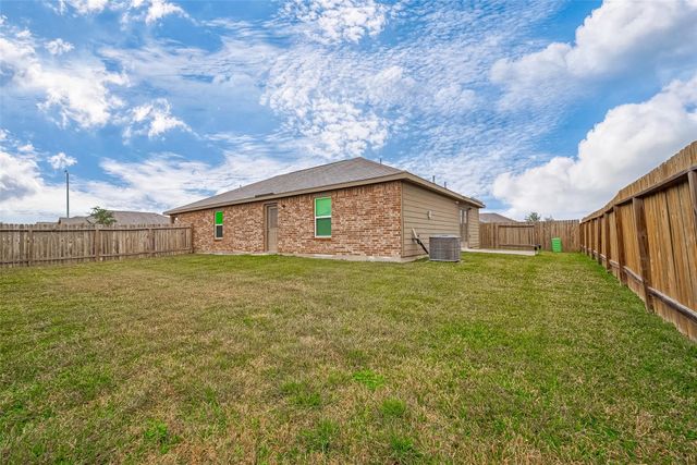 9915 Garnet Grove Drive, Rosharon, TX 77583