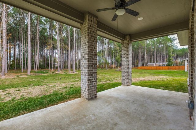 212 Road 6613, Dayton, TX 77535