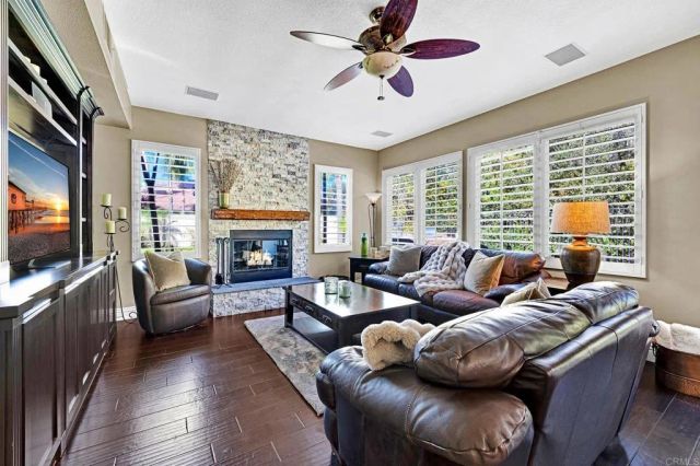 1463 Belmont Park Road, Oceanside, CA 92057