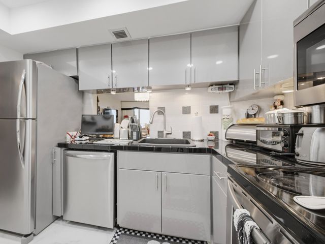 3912 S Ocean Boulevard 1412, Highland Beach, FL 33487