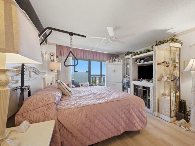 3912 S Ocean Boulevard 1412, Highland Beach, FL 33487