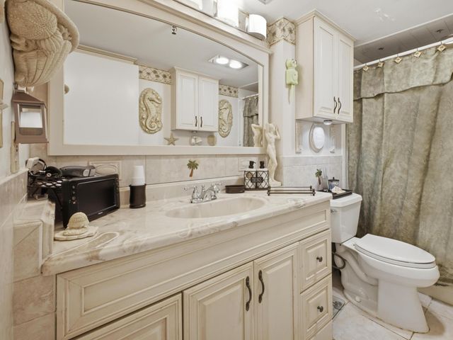 3912 S Ocean Boulevard 1412, Highland Beach, FL 33487