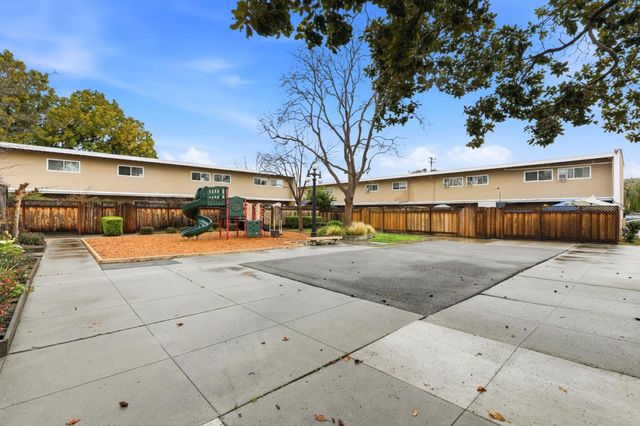 3320 Lochinvar Avenue 56, Santa Clara, CA 95051