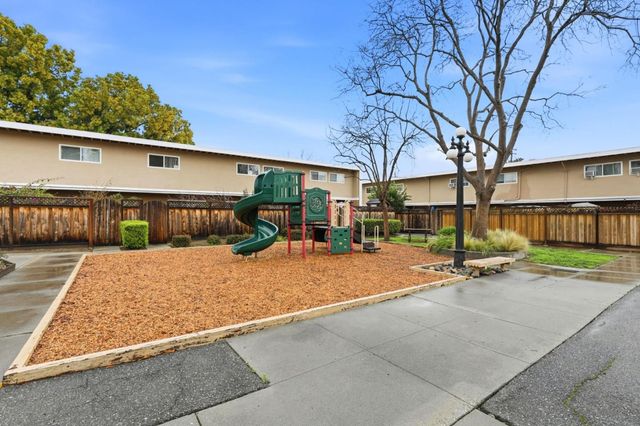 3320 Lochinvar Avenue 56, Santa Clara, CA 95051