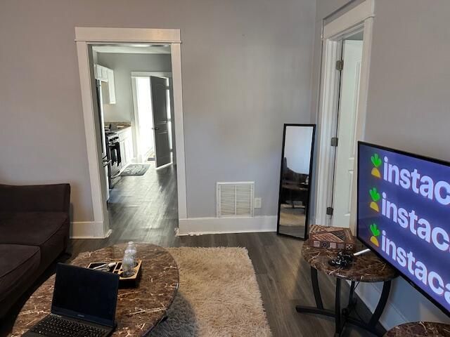 3924 Elm Street, East Chicago, IN 46312