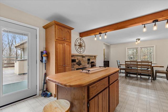 3973 Oak AVENUE, West Bend, WI 53095