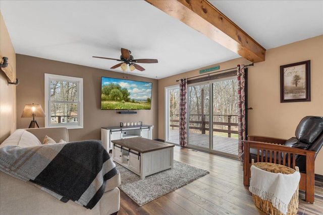 3973 Oak AVENUE, West Bend, WI 53095