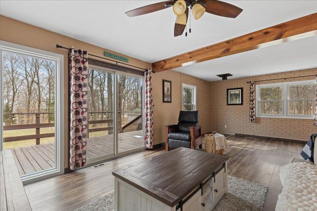 3973 Oak AVENUE, West Bend, WI 53095