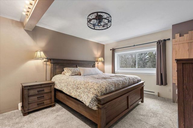 3973 Oak AVENUE, West Bend, WI 53095