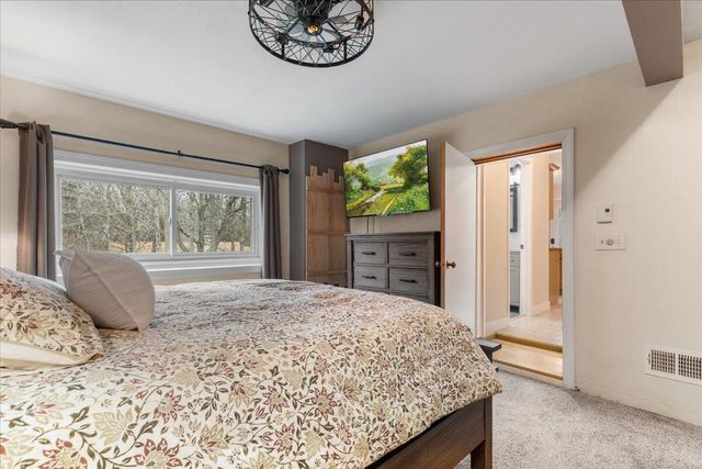 3973 Oak AVENUE, West Bend, WI 53095