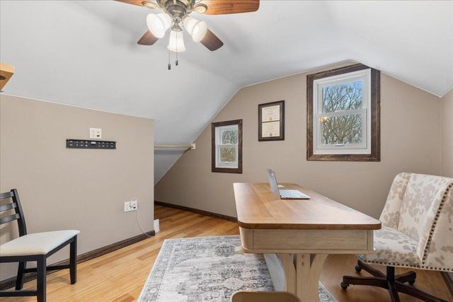 3973 Oak AVENUE, West Bend, WI 53095