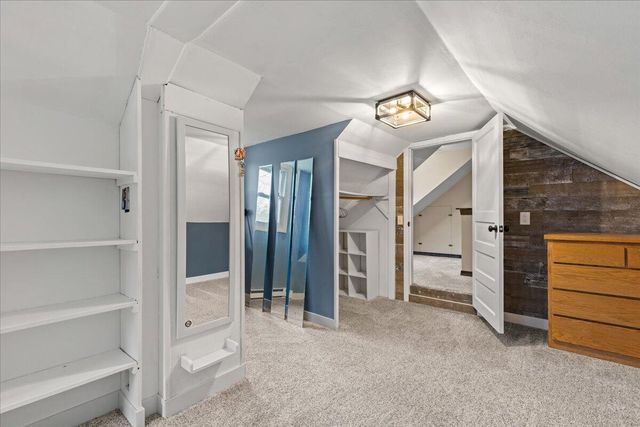 3973 Oak AVENUE, West Bend, WI 53095