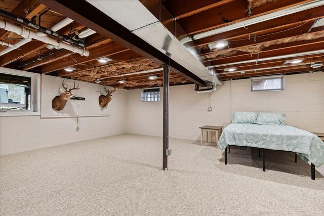 3973 Oak AVENUE, West Bend, WI 53095