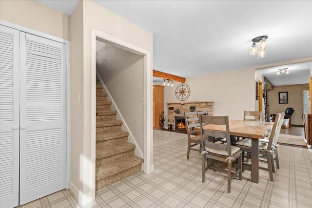 3973 Oak AVENUE, West Bend, WI 53095