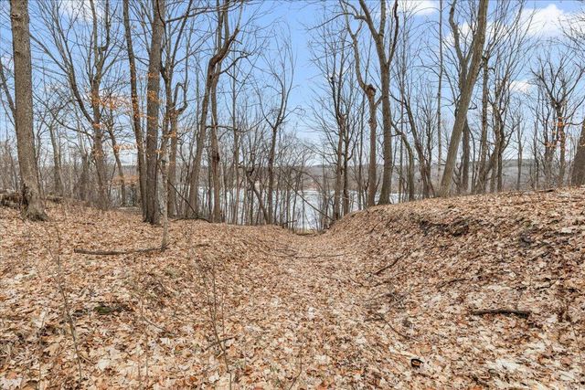 3973 Oak AVENUE, West Bend, WI 53095