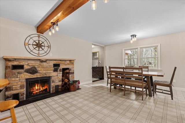 3973 Oak AVENUE, West Bend, WI 53095