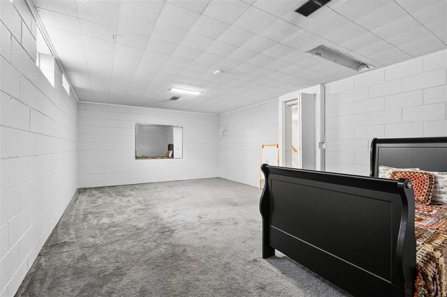 2805 Winchell Avenue, Kalamazoo, MI 49008