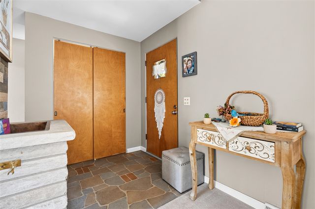 2805 Winchell Avenue, Kalamazoo, MI 49008