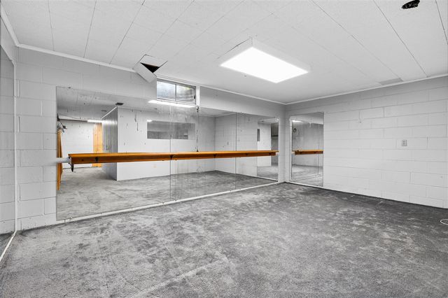 2805 Winchell Avenue, Kalamazoo, MI 49008