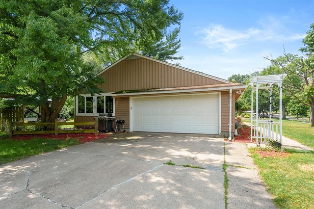 2805 Winchell Avenue, Kalamazoo, MI 49008