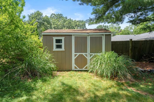 2805 Winchell Avenue, Kalamazoo, MI 49008