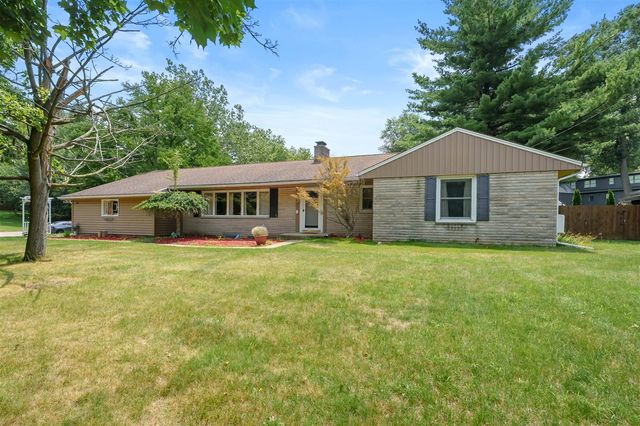 2805 Winchell Avenue, Kalamazoo, MI 49008