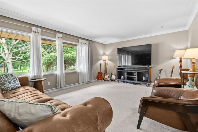 2805 Winchell Avenue, Kalamazoo, MI 49008