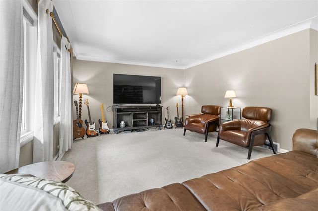 2805 Winchell Avenue, Kalamazoo, MI 49008