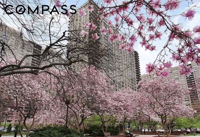 165 W End Ave Apt 20K, New York City, NY 10023