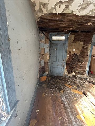 458 Wyola St, Mt Washington, PA 15211