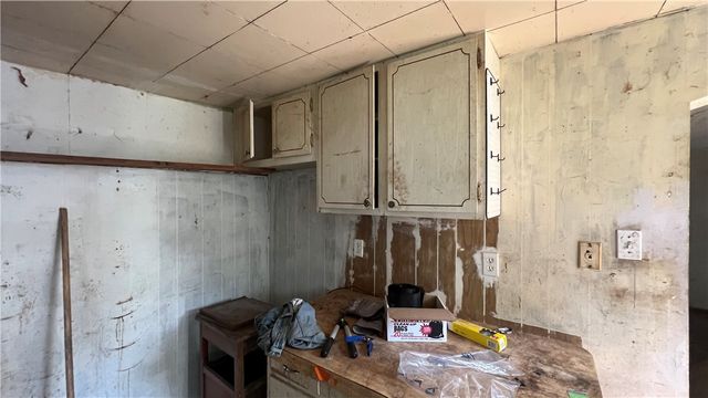 458 Wyola St, Mt Washington, PA 15211