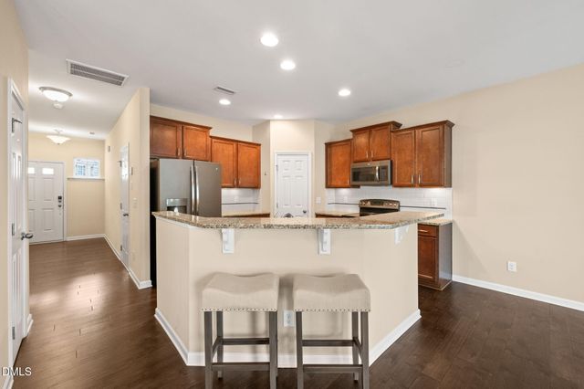 1004 Renewal Place, Raleigh, NC 27603