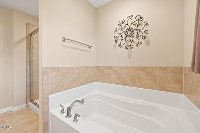 1004 Renewal Place, Raleigh, NC 27603