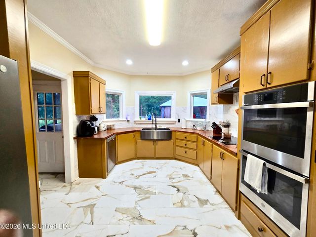 6165 Kay Brook Drive, Byram, MS 39272