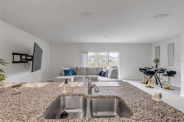 2724 SILVER CANOE DRIVE, Edgewater, FL 32141