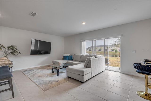 2724 SILVER CANOE DRIVE, Edgewater, FL 32141